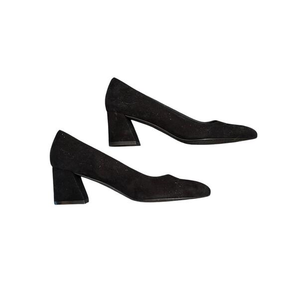 Stuart Weitzman Suede Pumps, 5.5 - Picture 3 of 7